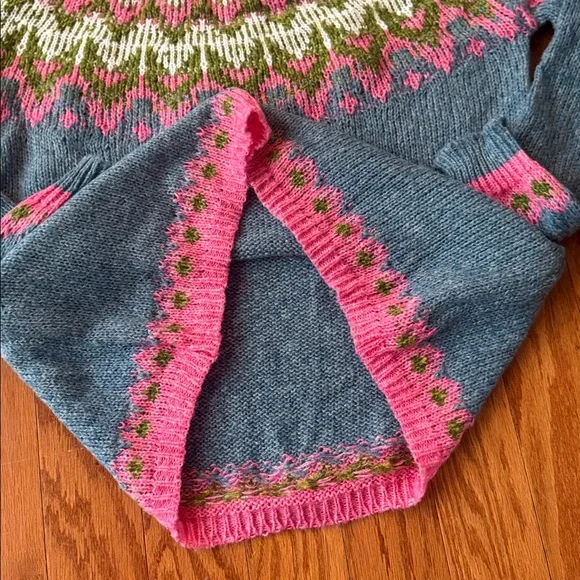 Retro Pink Fair Isle Sweater
English Countryside Sweater
Cottagecore Sweater - Picture 7 of 9